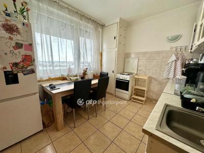 Eladó lakás Debrecen