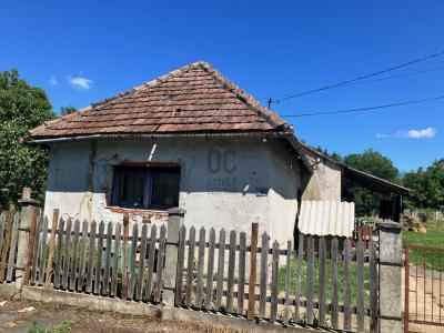 Eladó családi ház Halogy