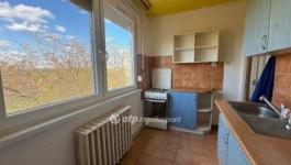 Eladó lakás Békés