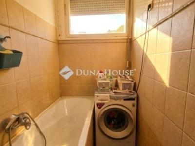 Eladó lakás Pécs