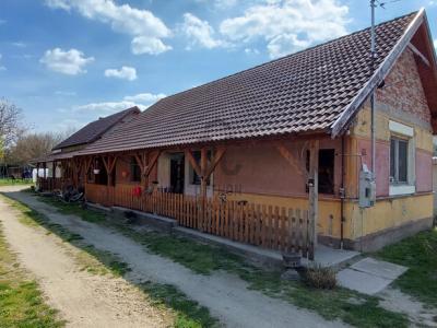 Eladó családi ház Ráckeve