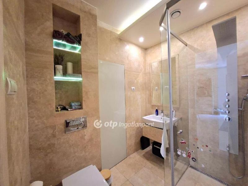 Eladó ikerház Budapest