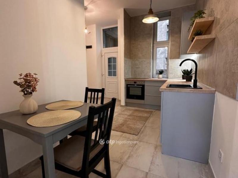 Eladó lakás Budapest