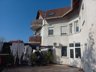 Eladó lakás Budapest