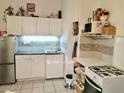 Eladó családi ház Budapest