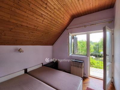 Eladó családi ház Zamárdi