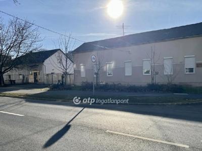 Eladó családi ház Nyíregyháza