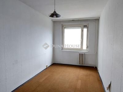 Eladó lakás Tatabánya