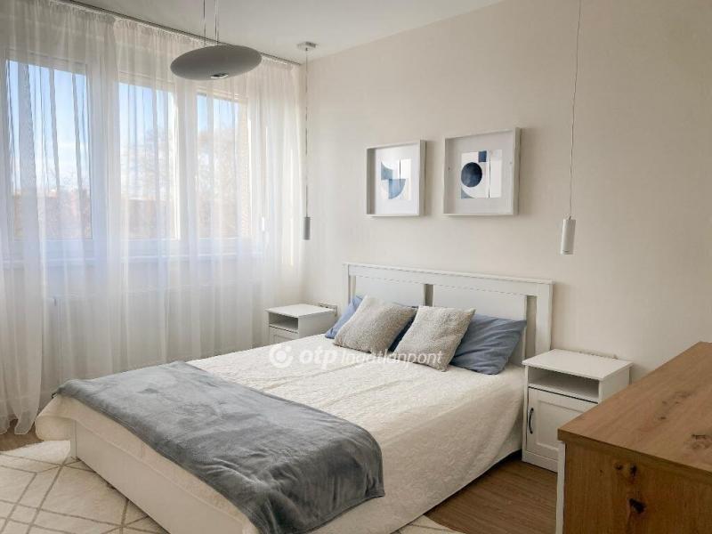 Eladó lakás Debrecen