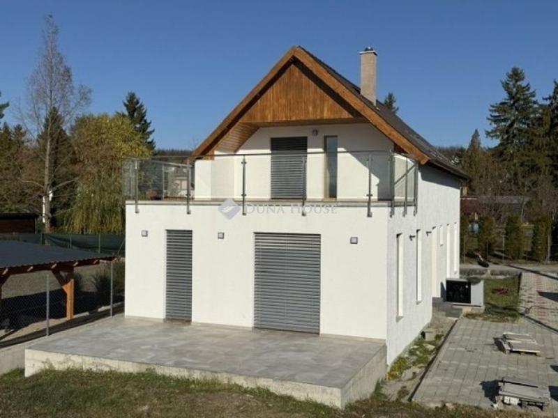 Eladó családi ház Őrbottyán