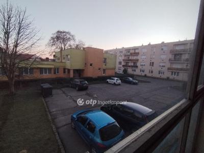 Eladó lakás Zalaszentgrót