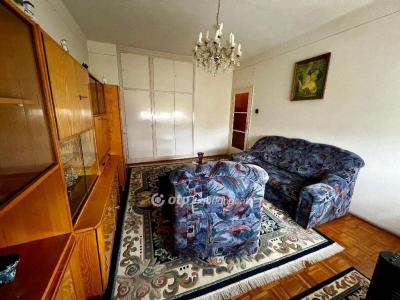Eladó lakás Debrecen