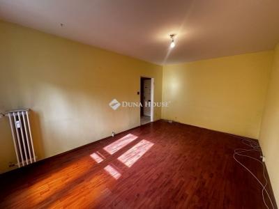 Eladó lakás Pécs