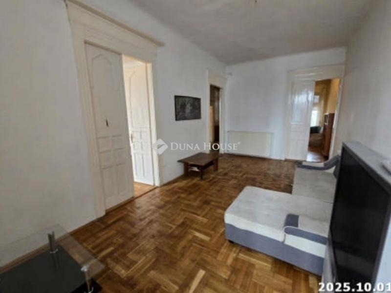 Eladó lakás Budapest