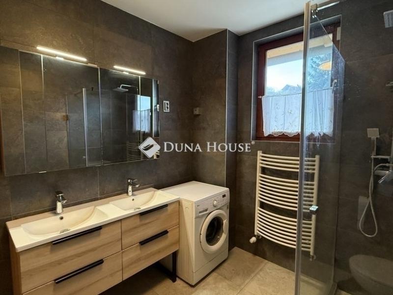 Eladó családi ház Pécs