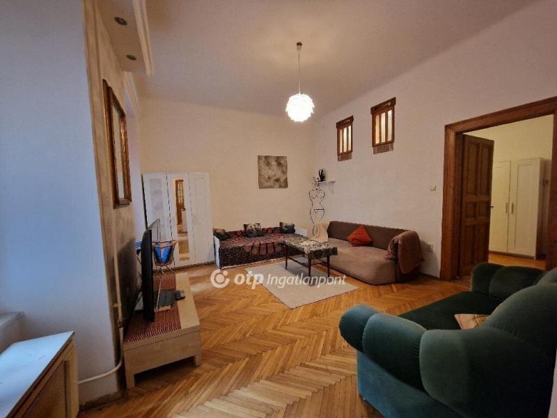 Eladó lakás Budapest
