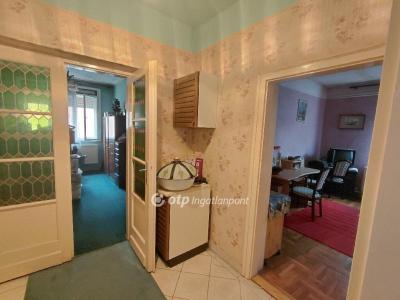 Eladó családi ház Bag