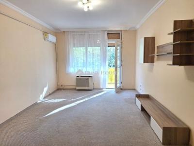 Eladó lakás Kecskemét