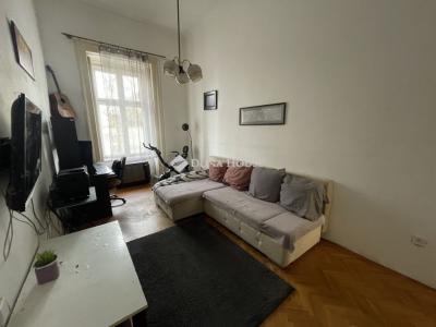 Eladó lakás Kecskemét