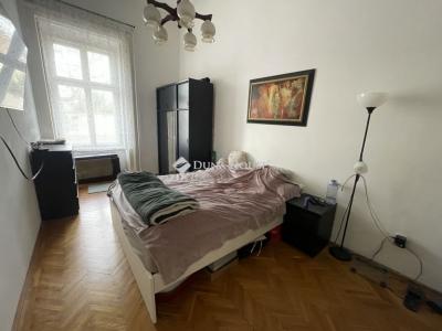 Eladó lakás Kecskemét