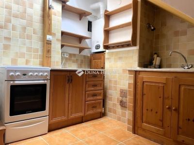 Eladó lakás Kecskemét