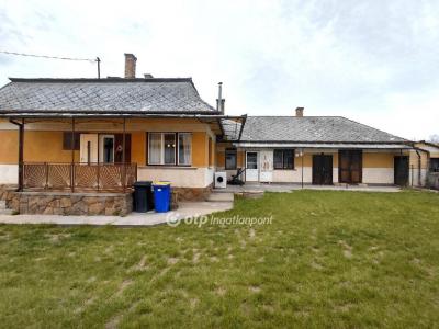 Eladó családi ház Pilis