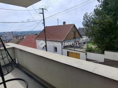 Eladó lakás Pécs