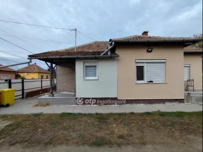 Eladó családi ház Szeghalom