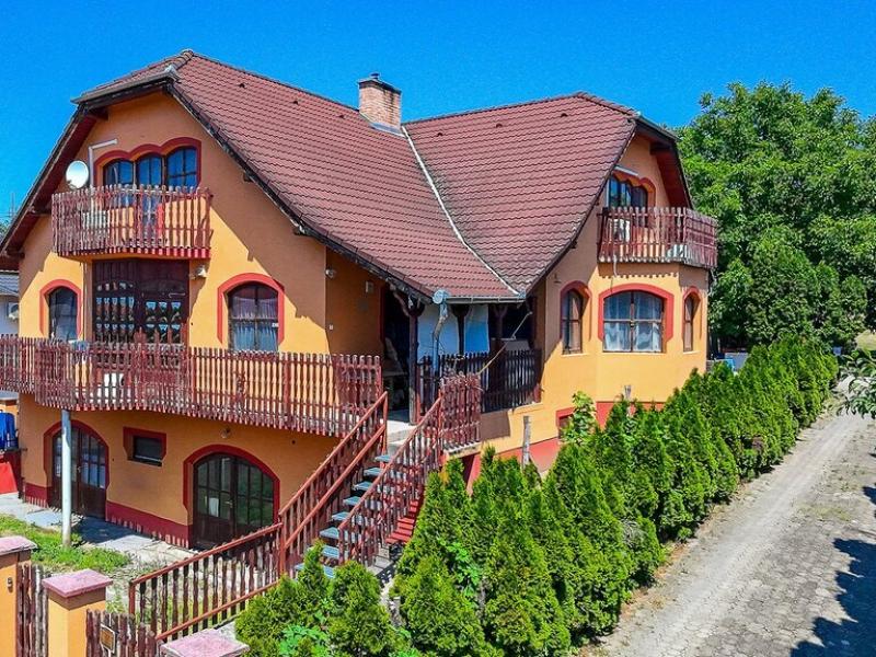 Eladó családi ház Vácrátót