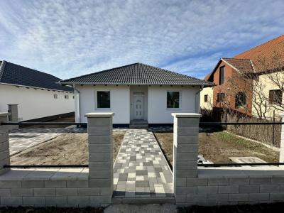 Eladó családi ház Dunavarsány