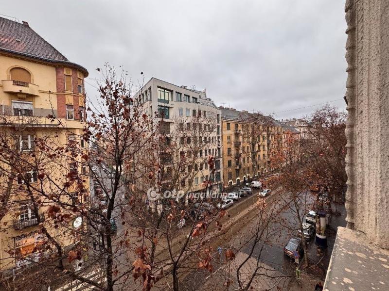 Eladó lakás Budapest