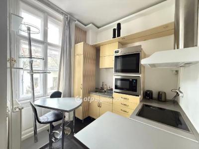 Eladó lakás Budapest
