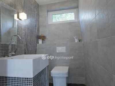Eladó sorház Budapest