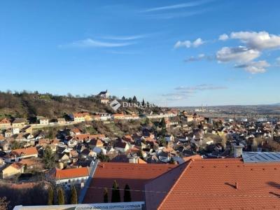 Eladó lakás Pécs