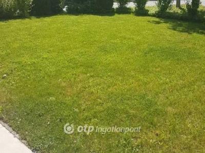 Eladó lakás Balatonalmádi