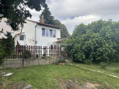 Eladó családi ház Pécs