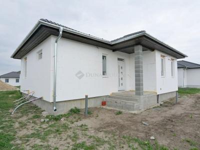 Eladó családi ház Kecskemét