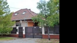 Eladó családi ház Kecskemét