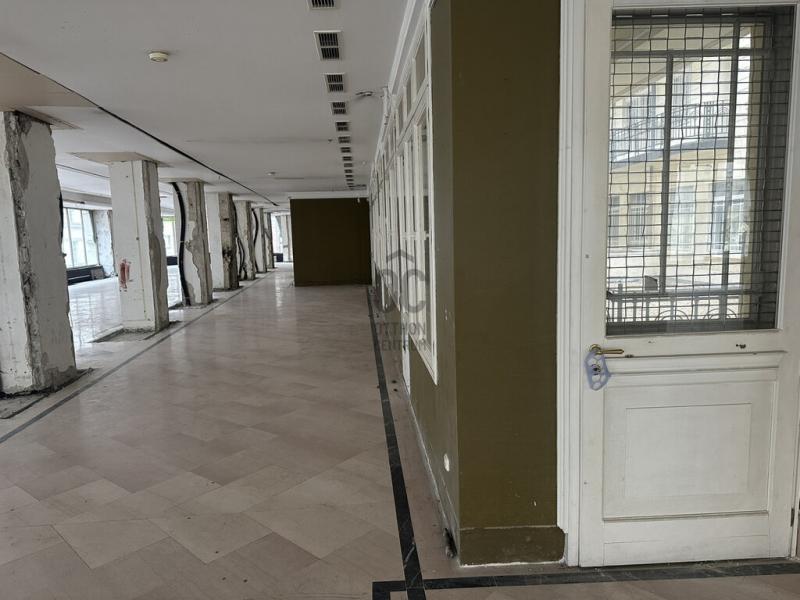 Eladó irodahelység irodaházban Budapest