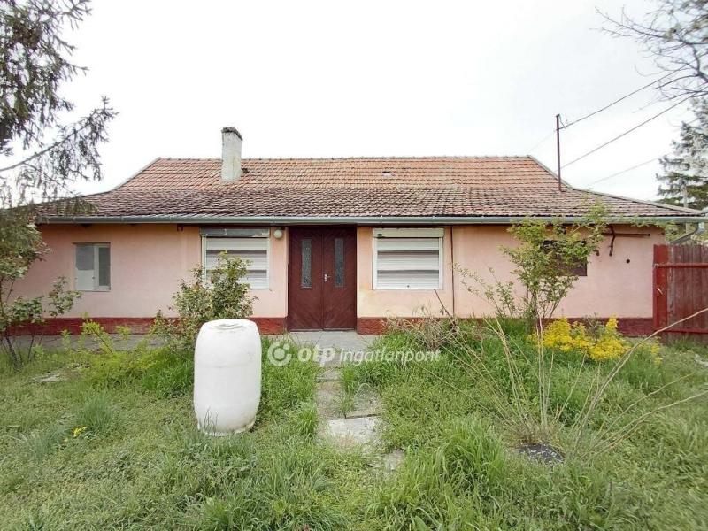 Eladó családi ház Kaszaper