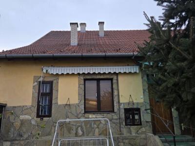 Eladó lakás Mezőhegyes
