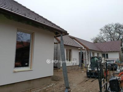 Eladó ikerház Szekszárd