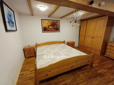 Eladó családi ház Csongrád