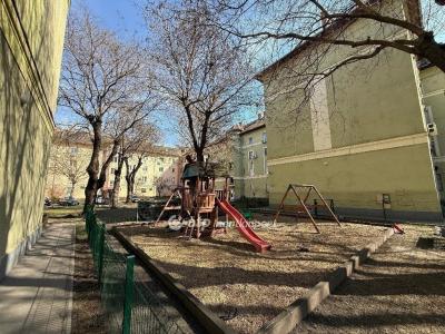 Eladó lakás Budapest