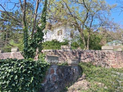Eladó családi ház Balatonalmádi