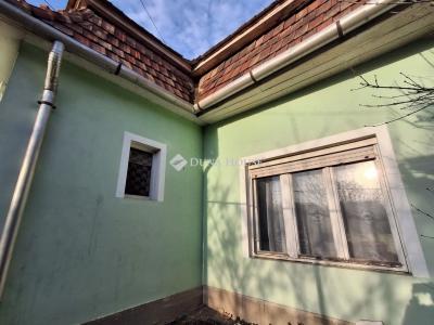 Eladó családi ház Sajószentpéter