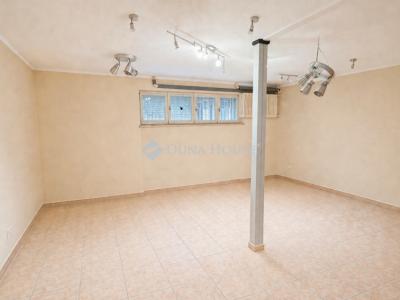 Eladó családi ház Budapest