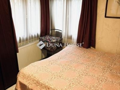 Eladó családi ház Budapest