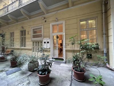 Eladó lakás Budapest