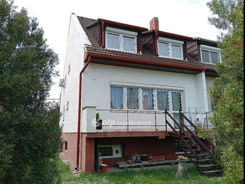 Eladó ikerház Veszprém